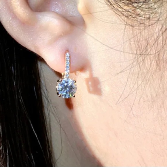 NWT 18k Rose Gold plated Earrings - Picture 4 of 6